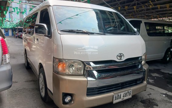 2015 Toyota Hiace in Pasay, Metro Manila-1