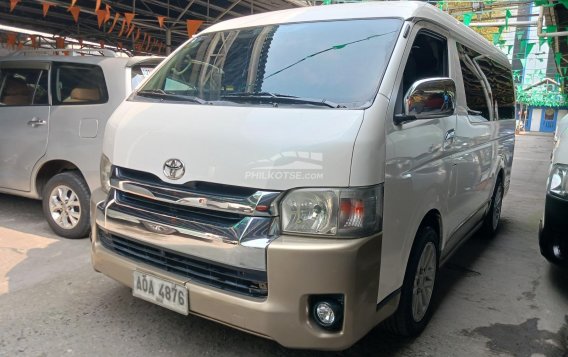 2015 Toyota Hiace in Pasay, Metro Manila-15
