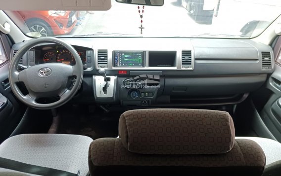2015 Toyota Hiace in Pasay, Metro Manila-8