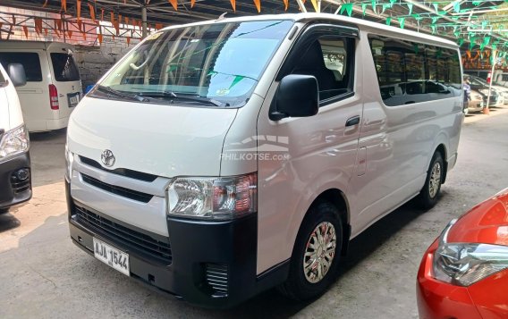 2016 Toyota Hiace in Pasay, Metro Manila-2