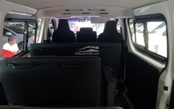 2016 Toyota Hiace in Pasay, Metro Manila-13