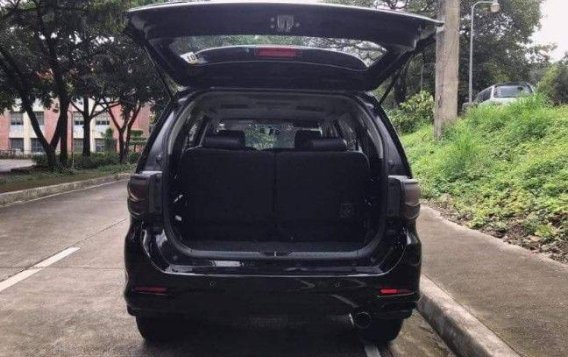 Purple Toyota Fortuner 2015 for sale in Quezon City-3