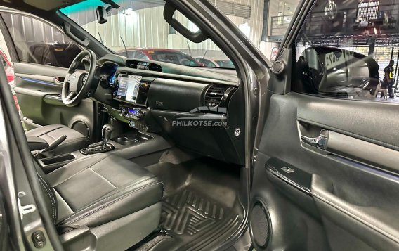 2022 Toyota Hilux Conquest 2.8 4x4 AT in Marikina, Metro Manila-7