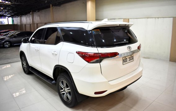 2017 Toyota Fortuner  2.4 G Diesel 4x2 MT in Lemery, Batangas-2