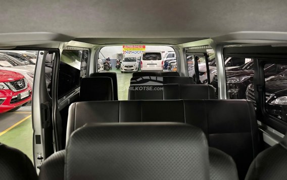 2021 Toyota Hiace  Commuter 3.0 M/T in Marikina, Metro Manila-15