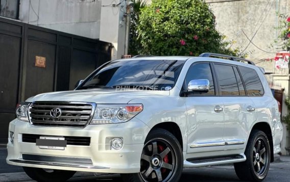 2015 Toyota Land Cruiser VX 3.3 4x4 AT in Manila, Metro Manila-10