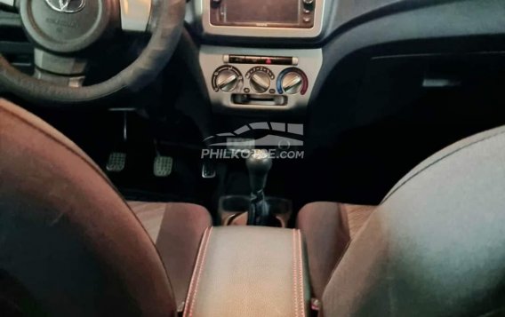 2017 Toyota Wigo  1.0 G MT in Quezon City, Metro Manila-8