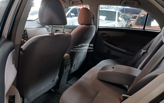 2010 Toyota Corolla Altis in Quezon City, Metro Manila-8