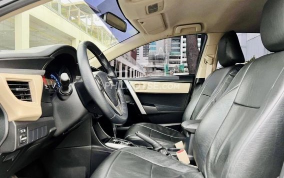 2016 Toyota Corolla Altis  1.6 G CVT in Makati, Metro Manila-3
