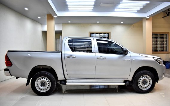 2018 Toyota Hilux  2.4 E DSL 4x2 M/T in Lemery, Batangas-3