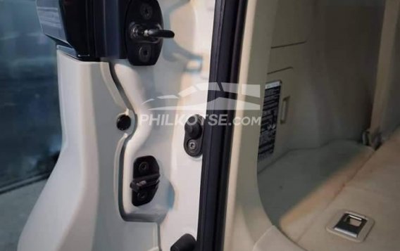 2019 Toyota Land Cruiser Prado 4.0 4x4 AT (Gasoline) in Manila, Metro Manila-2
