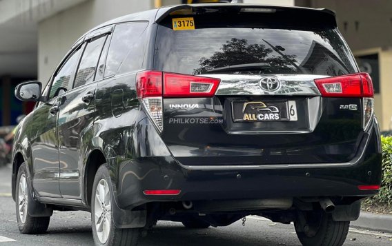 2017 Toyota Innova in Makati, Metro Manila-13