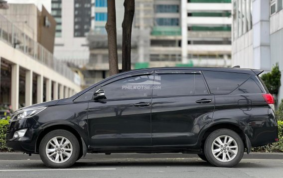 2017 Toyota Innova in Makati, Metro Manila-11