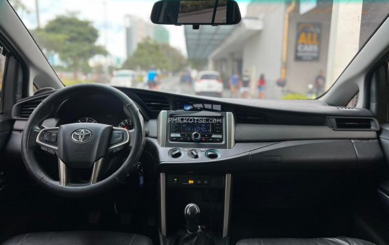 2017 Toyota Innova in Makati, Metro Manila-7