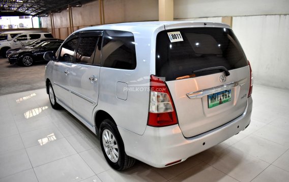 2013 Toyota Innova  2.8 G Diesel MT in Lemery, Batangas-1