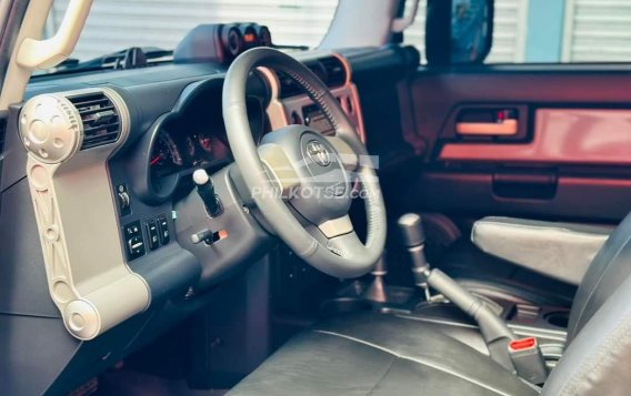2018 Toyota FJ Cruiser  4.0L V6 in Manila, Metro Manila-10