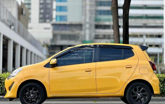 2020 Toyota Wigo  1.0 G MT in Makati, Metro Manila-9