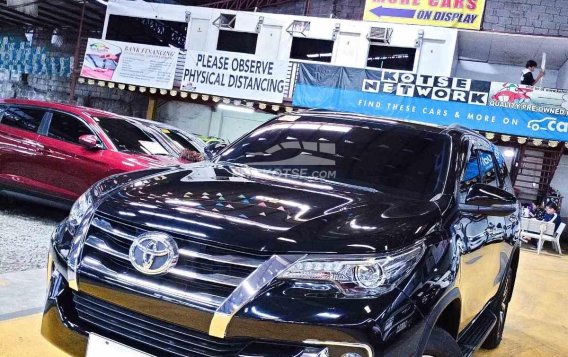 2019 Toyota Fortuner  2.4 V Diesel 4x2 AT in Quezon City, Metro Manila-11