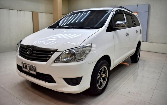 2015 Toyota Innova  2.8 J Diesel MT in Lemery, Batangas