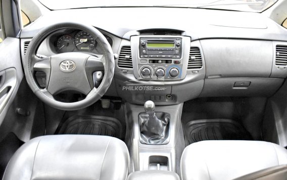 2015 Toyota Innova  2.8 J Diesel MT in Lemery, Batangas-10