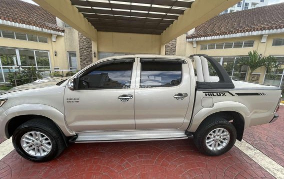2013 Toyota Hilux in Manila, Metro Manila-4