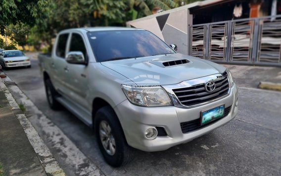2013 Toyota Hilux  2.4 E DSL 4x2 M/T in Bacoor, Cavite-1