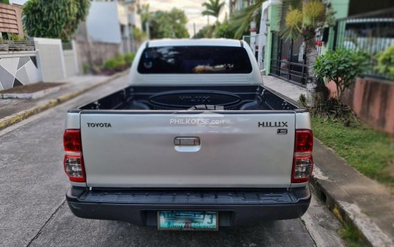 2013 Toyota Hilux  2.4 E DSL 4x2 M/T in Bacoor, Cavite-3