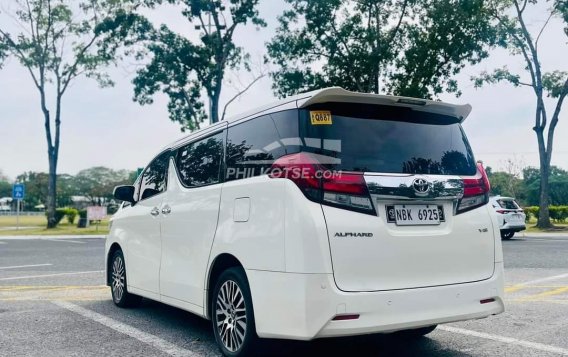2018 Toyota Alphard  3.5 Gas AT in Manila, Metro Manila-5