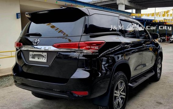 2017 Toyota Fortuner  2.4 G Diesel 4x2 AT in Pasay, Metro Manila-3