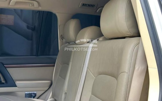 2016 Toyota Land Cruiser VX 3.3 4x4 AT in Manila, Metro Manila-14