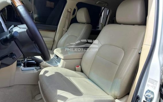 2016 Toyota Land Cruiser VX 3.3 4x4 AT in Manila, Metro Manila-11