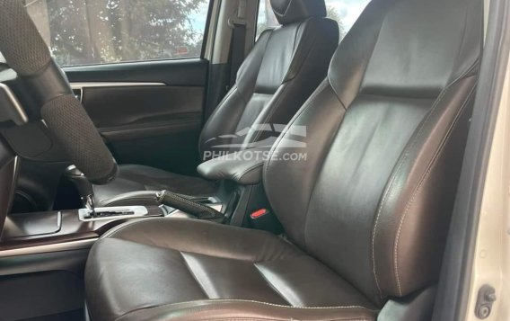 2017 Toyota Fortuner  2.4 V Diesel 4x2 AT in Manila, Metro Manila-12