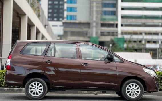 2015 Toyota Innova in Makati, Metro Manila-6