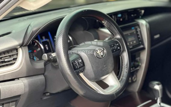 2017 Toyota Fortuner  2.4 V Diesel 4x2 AT in Manila, Metro Manila-9