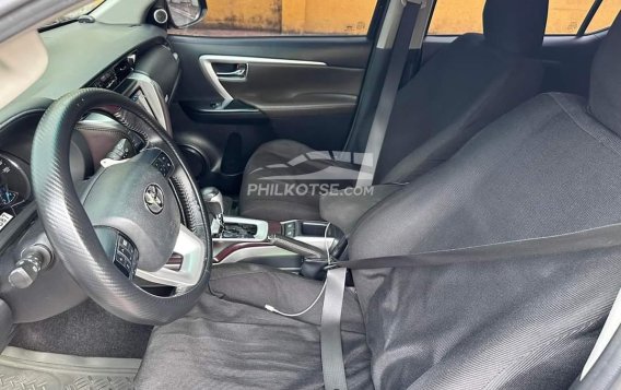 2017 Toyota Fortuner  2.4 V Diesel 4x2 AT in Manila, Metro Manila-12