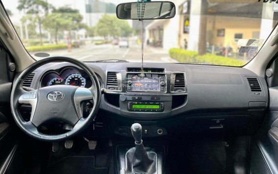 2015 Toyota Fortuner in Makati, Metro Manila-13