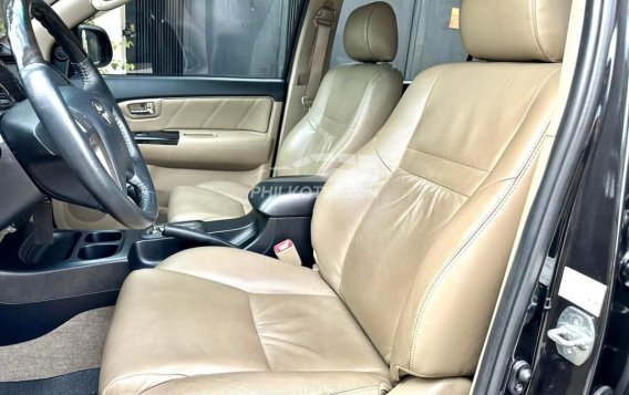 2014 Toyota Fortuner  2.4 V Diesel 4x2 AT in Manila, Metro Manila-15