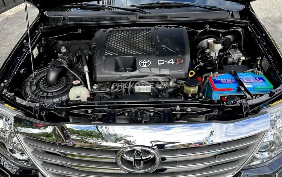 2014 Toyota Fortuner  2.4 V Diesel 4x2 AT in Manila, Metro Manila-2