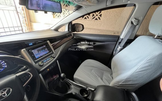 2018 Toyota Innova  2.8 G Diesel MT in Las Piñas, Metro Manila-6