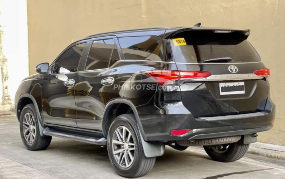 2017 Toyota Fortuner  2.4 V Diesel 4x2 AT in Manila, Metro Manila-4