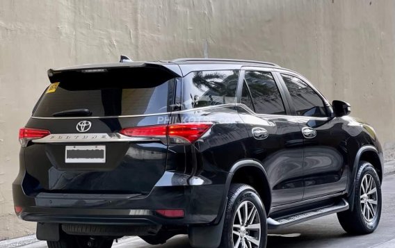 2017 Toyota Fortuner  2.4 V Diesel 4x2 AT in Manila, Metro Manila-12