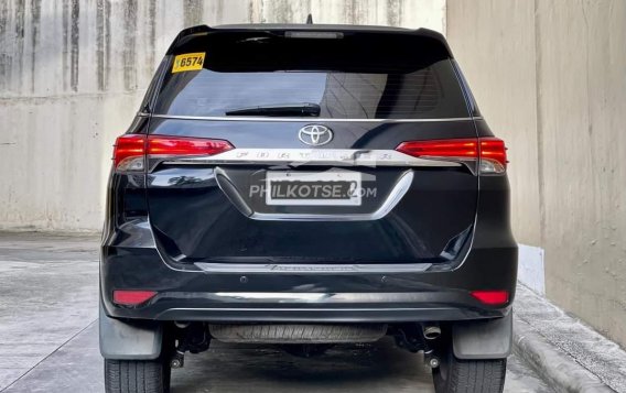 2017 Toyota Fortuner  2.4 V Diesel 4x2 AT in Manila, Metro Manila-13