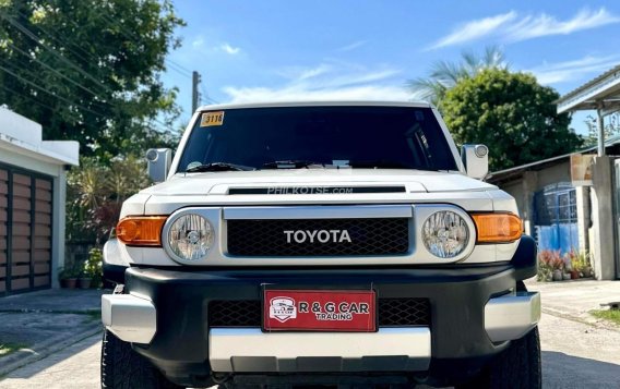 2015 Toyota FJ Cruiser  4.0L V6 in Manila, Metro Manila-1