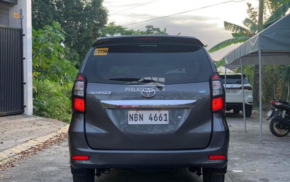 2017 Toyota Avanza  1.5 G A/T in Caloocan, Metro Manila-3