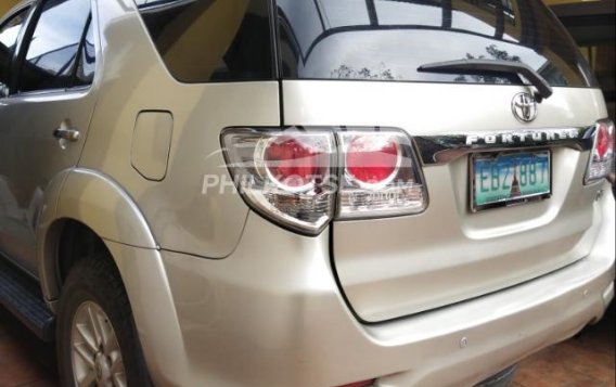 2014 Toyota Fortuner  2.4 G Diesel 4x2 AT in Quezon City, Metro Manila-6