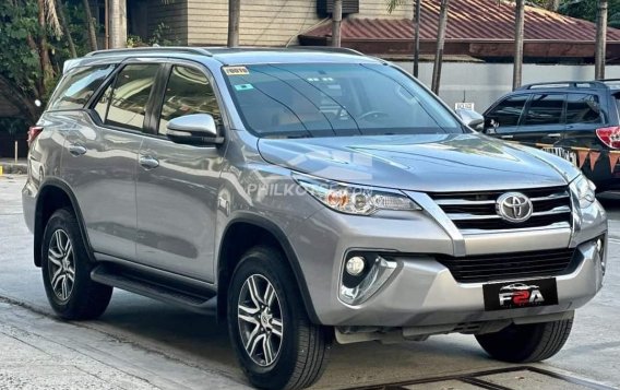 2017 Toyota Fortuner  2.4 G Diesel 4x2 AT in Manila, Metro Manila-5