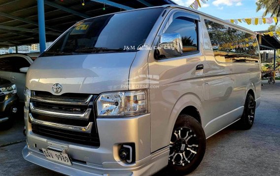 2021 Toyota Hiace  Commuter 3.0 M/T in Pasay, Metro Manila-2