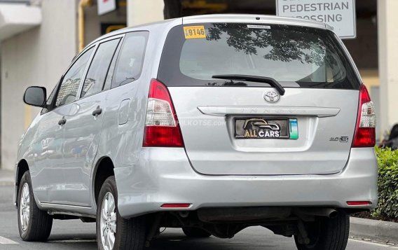 2013 Toyota Innova in Makati, Metro Manila-14