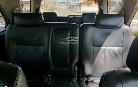 2016 Toyota Fortuner  2.4 V Diesel 4x2 AT in Las Piñas, Metro Manila-13