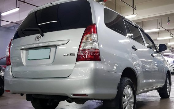 2013 Toyota Innova  2.8 E Diesel MT in Quezon City, Metro Manila-3